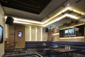 运城模特招聘,运城高端夜店,不限身高以颜为重长期招工